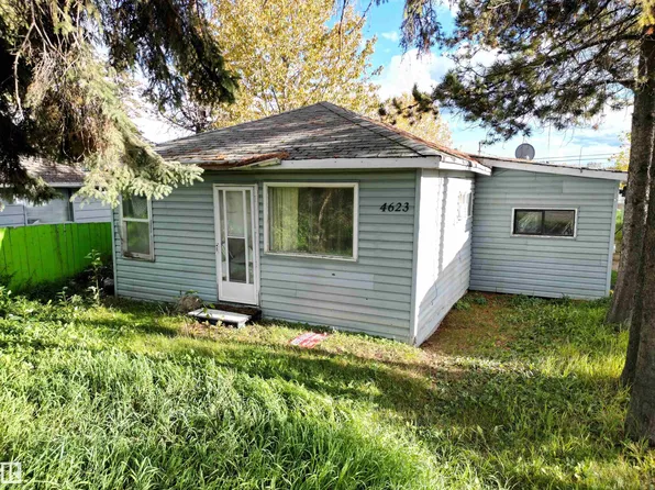 4623 4th Ave, Edson, AB T7E 1C2