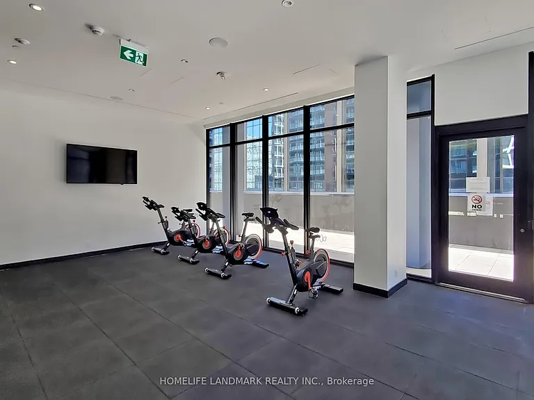 20 Edward St #1419 — Photo 26