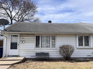 4553 W 89th St, Hometown, IL
