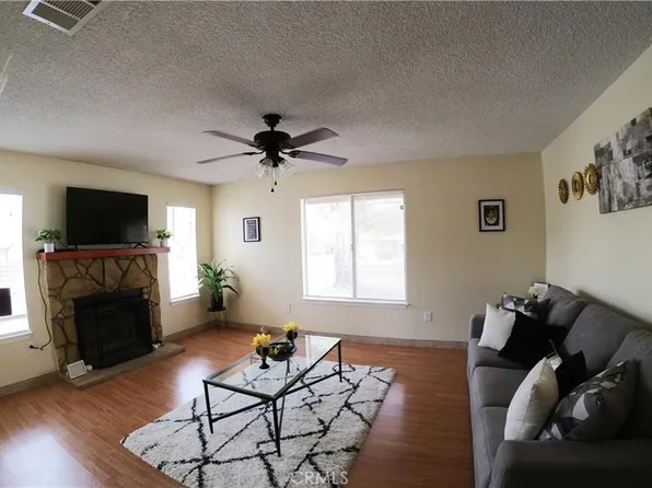14465 Linden St, Hesperia, CA 92345