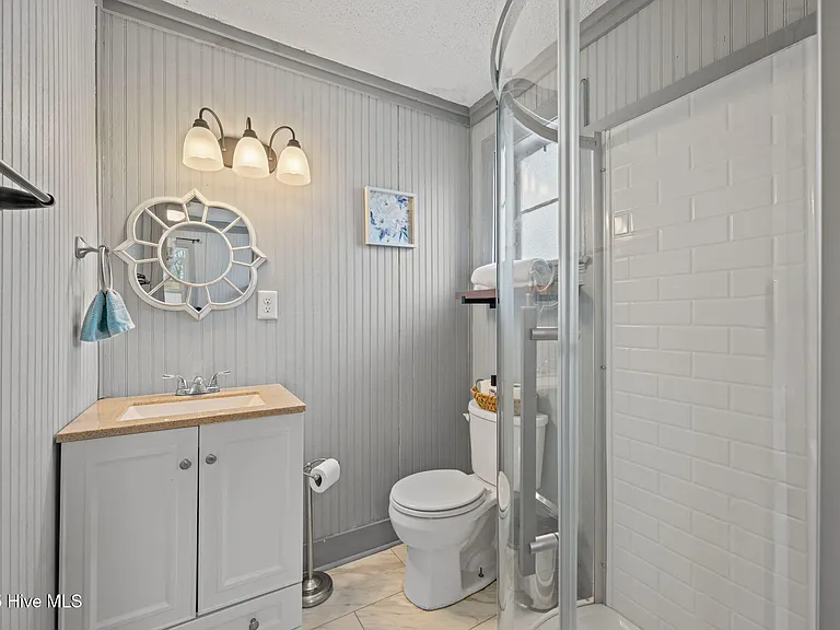 411 George St #3 — Photo 11