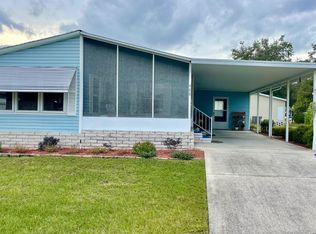 468 Petunia Dr, Fruitland Park, FL 34731