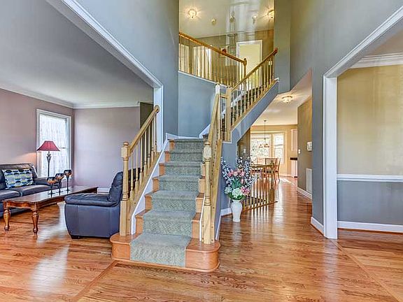 5th image of 2440 Dakota Lakes Dr