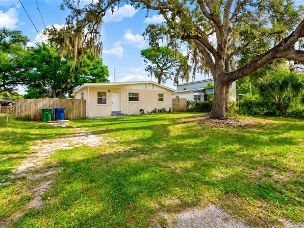 2438 N RAMONA CIRCLE, TAMPA, FL 33612