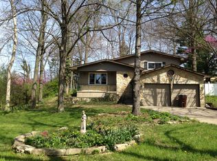 2812 Varsity Dr, Dayton, OH 45431