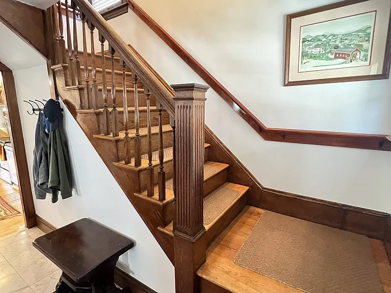 68 Winsor Ave — Photo 24