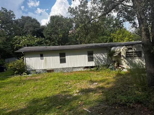 138 Rob Teal Rd, Patrick, SC 29584