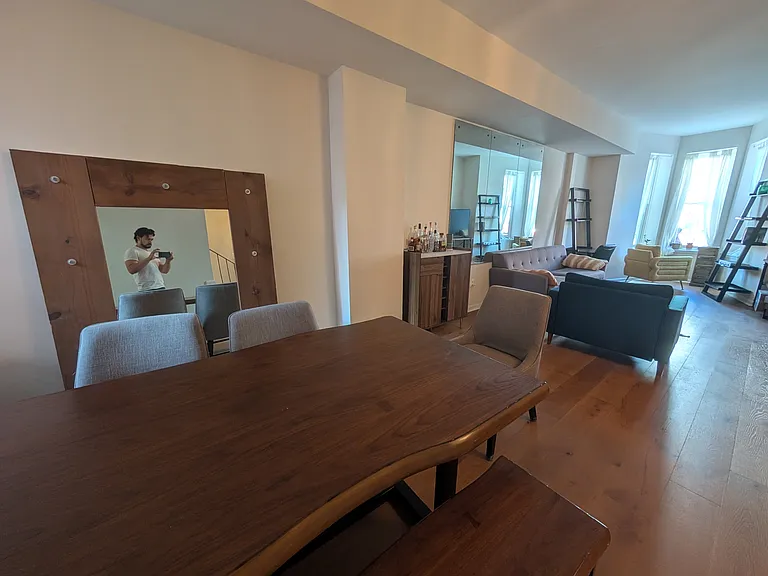 1841 9th St NW — Photo 3