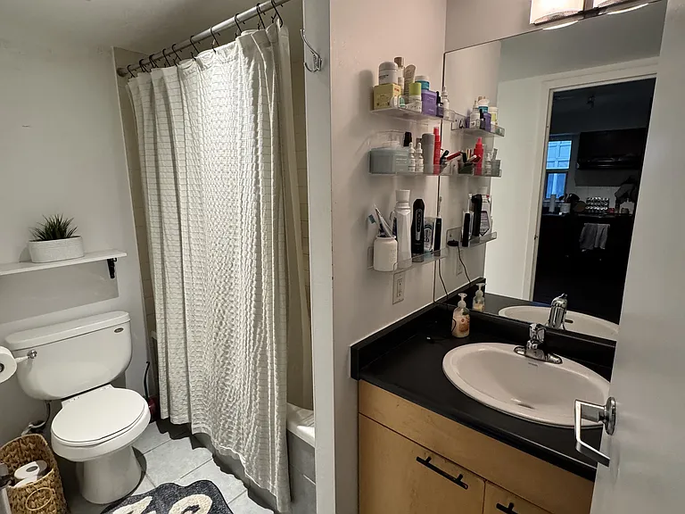 75 Dalhousie St #1013 — Photo 13