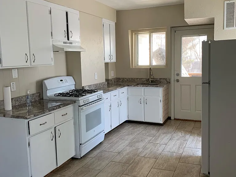 72 Orient Ave #2 — Photo 1