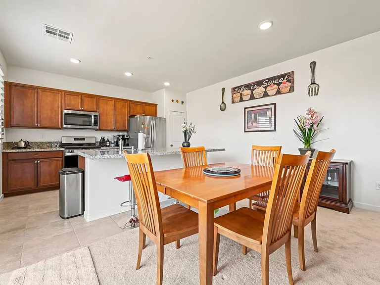 4928 Black Falcon Way — Photo 4