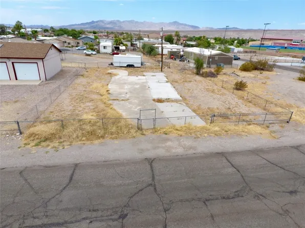 720 Tiger Lilly Lane, Bullhead City, AZ 86442