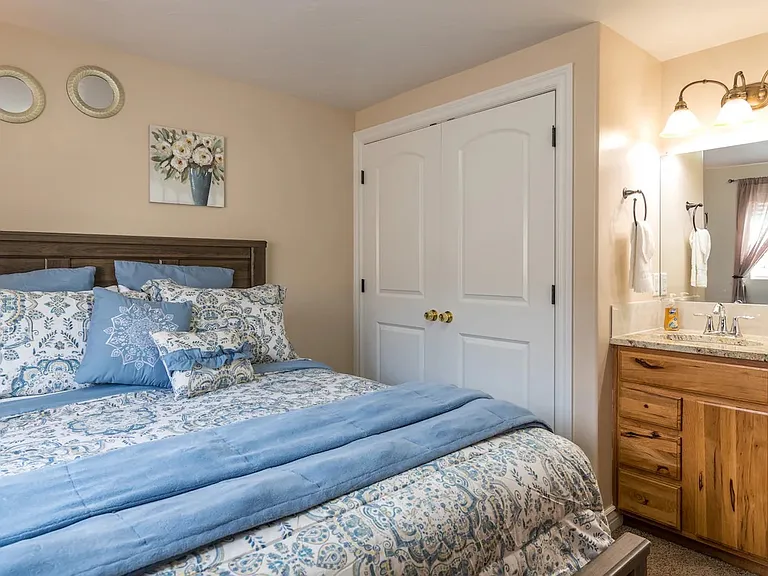 236 S Aileen Way — Photo 31