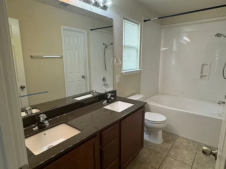 9614 Rogano Ct — Photo 22