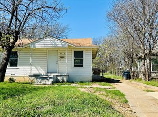 2016 Daniel St, Fort Worth, TX 76104