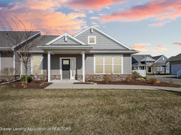 3334 Hamlet Cir, East Lansing, MI 48823