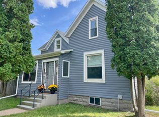 422 12th Ave W, Menomonie, WI 54751