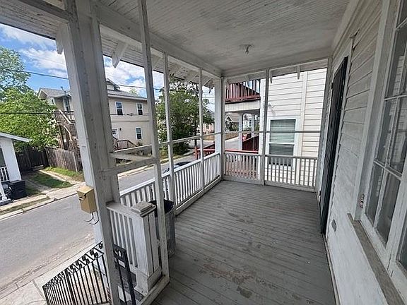 3rd image of 3235-37 Vincennes Pl