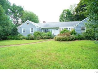 19 Collingwood Ave, Fairfield, CT 06825