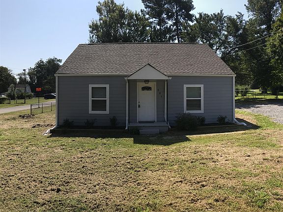 2nd image of 501 Lewis Ave