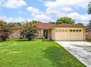 1738 Meadow Green Dr, Missouri City, TX 77489