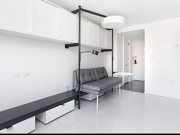 3rd image of 237 Madison Ave #1007