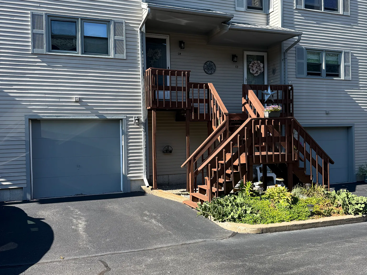 2 bed, 1476 sqft, $2,200 — Photo 1