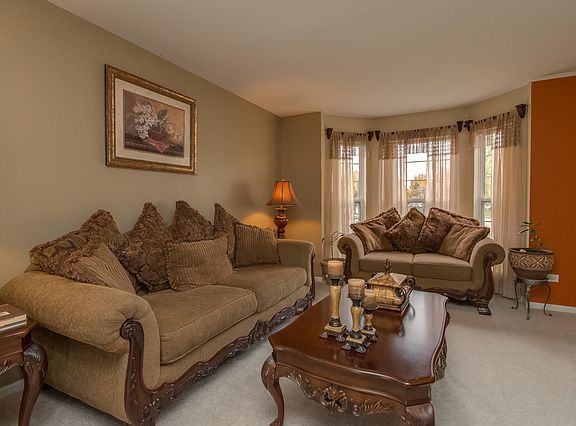 4th image of 1316 Glenridge Ct N