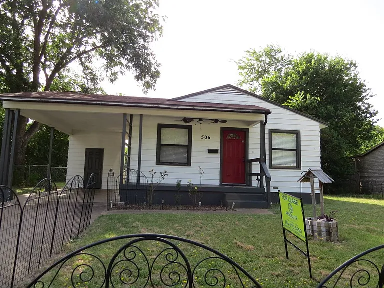 506 Goodnight Dr — Photo 1