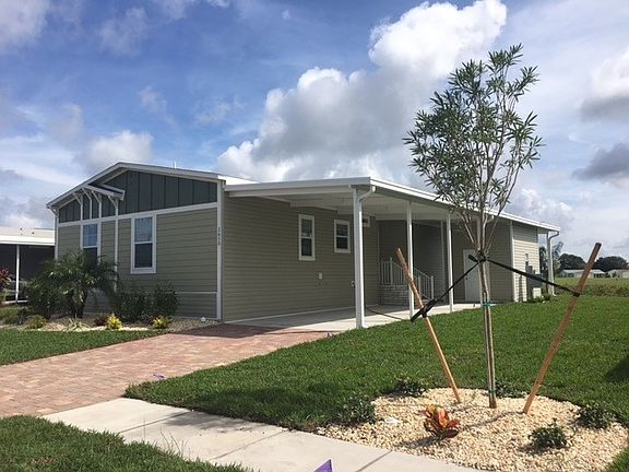 2nd image of 2630 Pier Dr