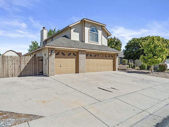 2nd image of 672 Armory Ln
