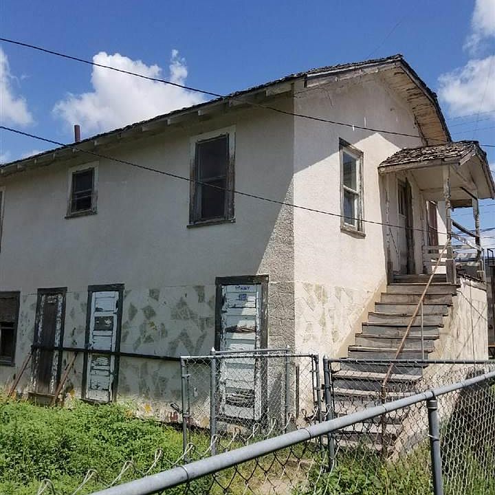2nd image of 317 S Avenue A