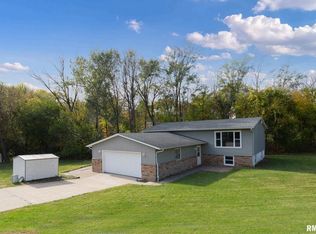 2102 E 7th St, Coal Valley, IL