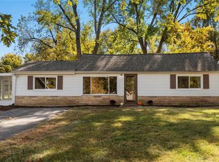 11510 Terry Ave, Maryland Heights, MO 63043