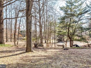 4311 Holly Ridge Rd, Rockville, MD 20853