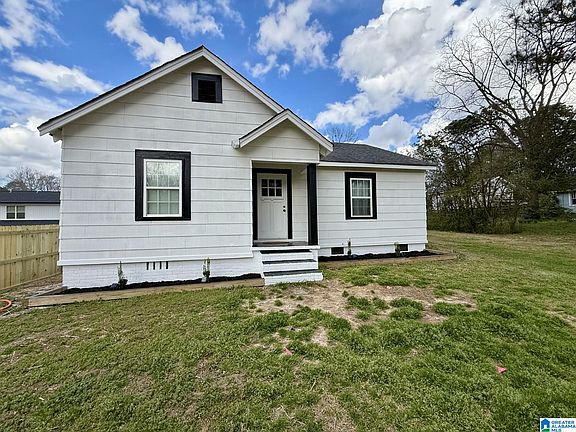 2nd image of 3535 Gaither St
