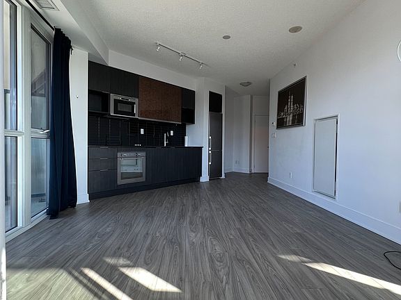4th image of 99 The Donway W Unit 304