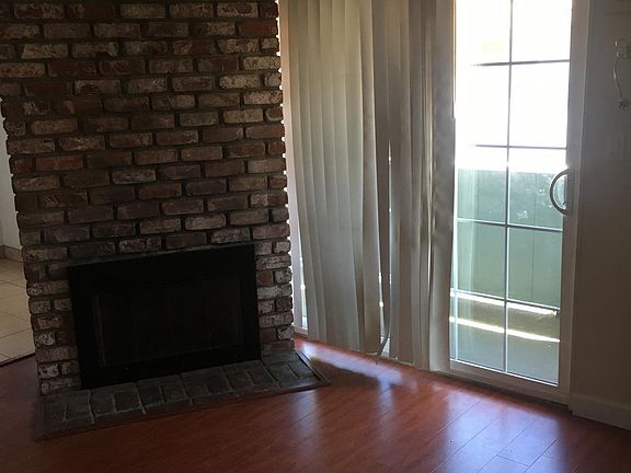 2nd image of 1183 Ayala Dr
