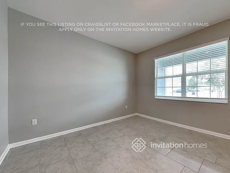 339 Macarthur St — Photo 22