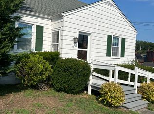 11 Argyle Rd, Milford, CT 06460