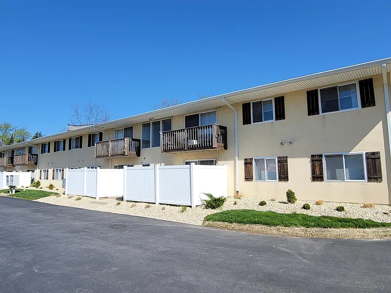 508 N Cass Ave #204 — Photo 12