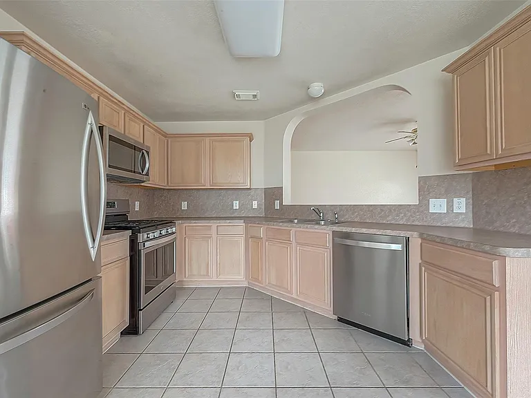 11814 Copperas Creek Dr — Photo 20