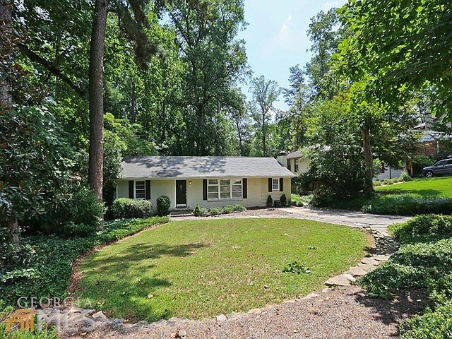 1st image of 2665 Camille Dr
