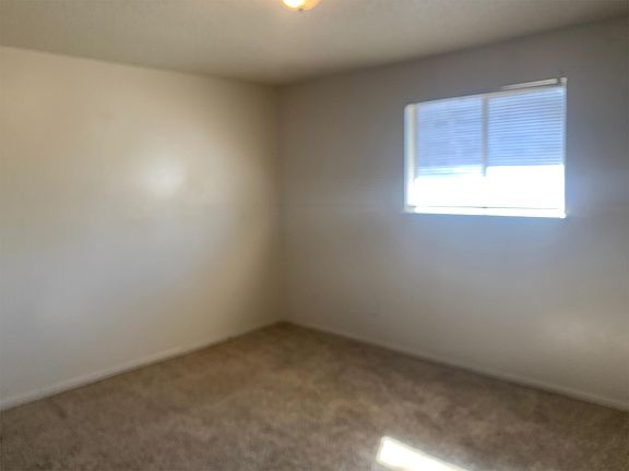 5th image of 2908 NW 28th St APT B8