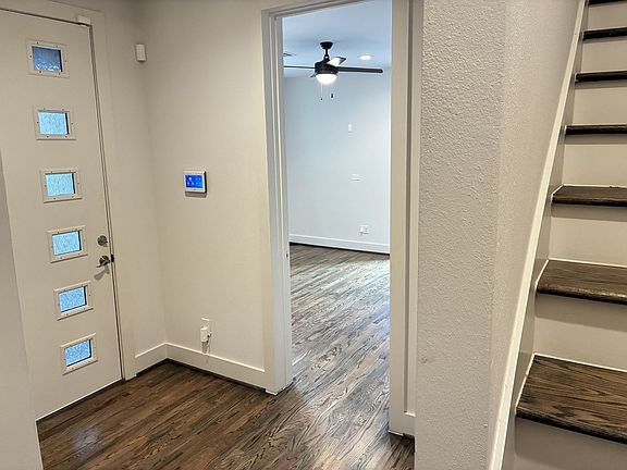 4th image of 1535 W 24th St #B
