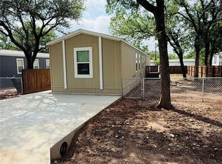 3003 Elmwood Dr, Granbury, TX 76048