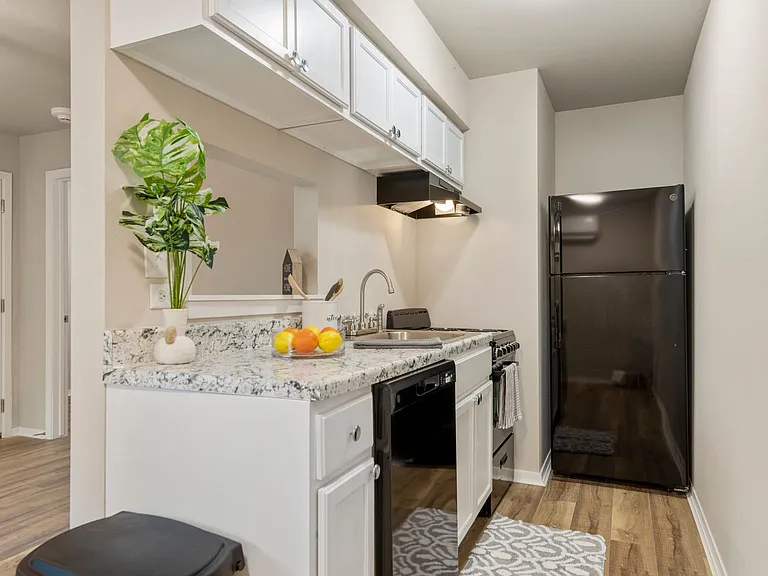 Harper's Lodge Apartments - Don't Miss Out Save Up to $300 When You Move In! — Photo 30