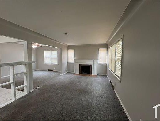 4th image of 15797 Washburn St #1