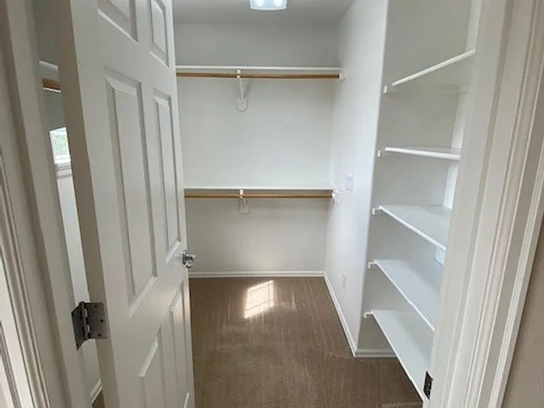 3311 SE Midvale Dr — Photo 21