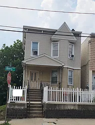 379 Liberty Avenue